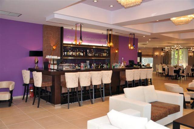 Amalias Hotel Курута Экстерьер фото