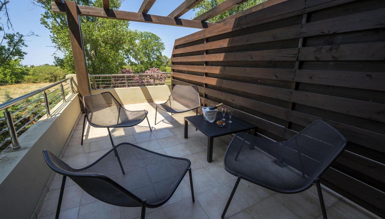 Amalias Hotel Курута Экстерьер фото