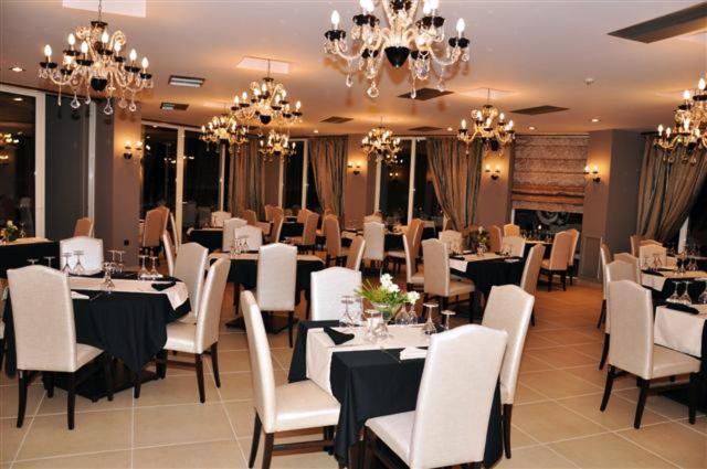 Amalias Hotel Курута Экстерьер фото